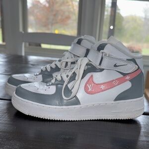 Nike Air Force 1, hand painted 6.5 youth (7) women’s. White, Gray, and Pink.